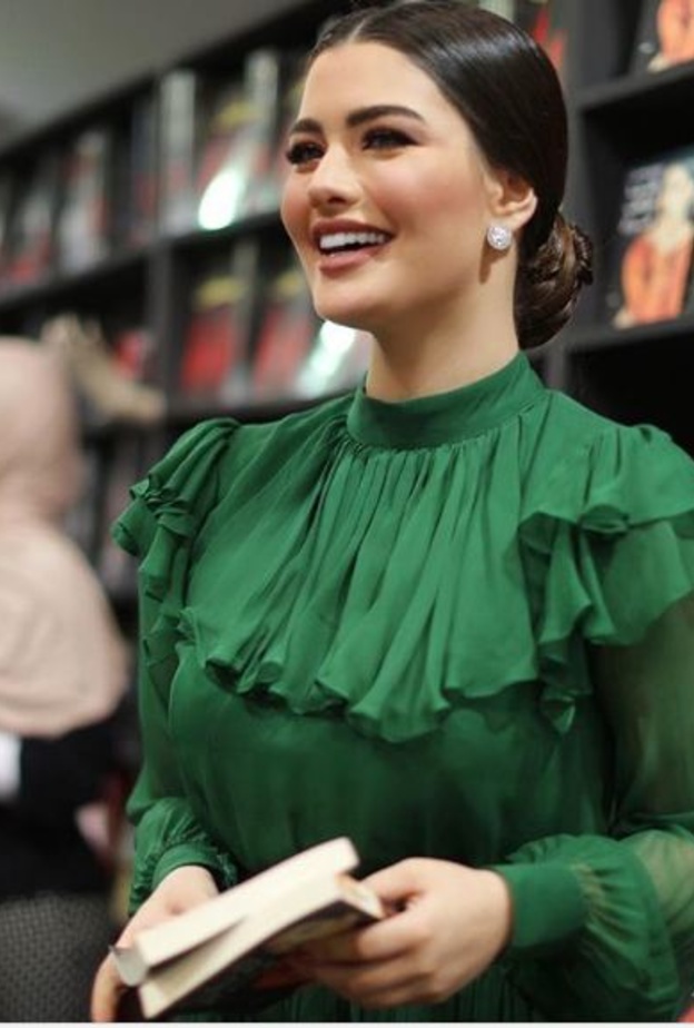 روان بن حسين توقع روايتها