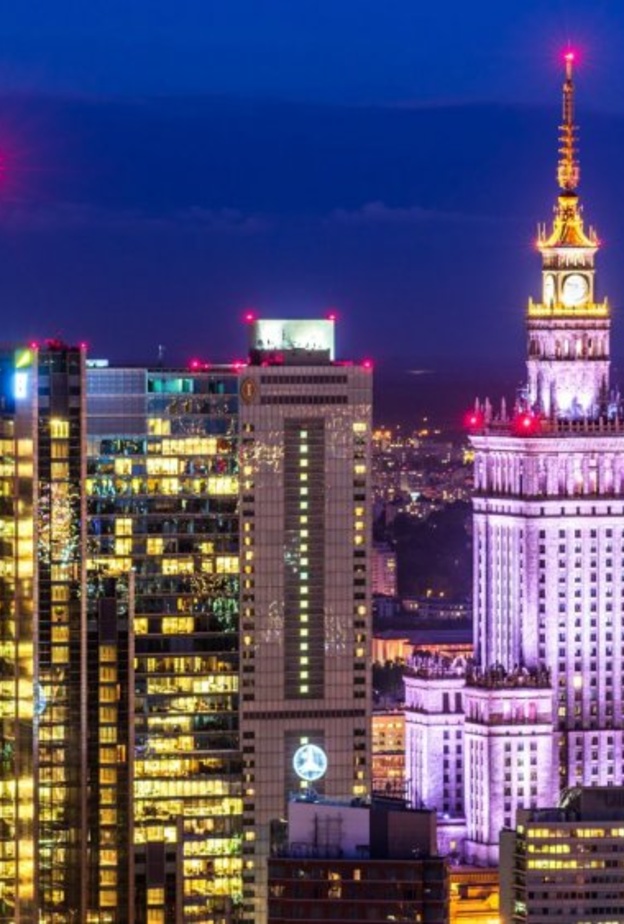 من العاصمة وارسو