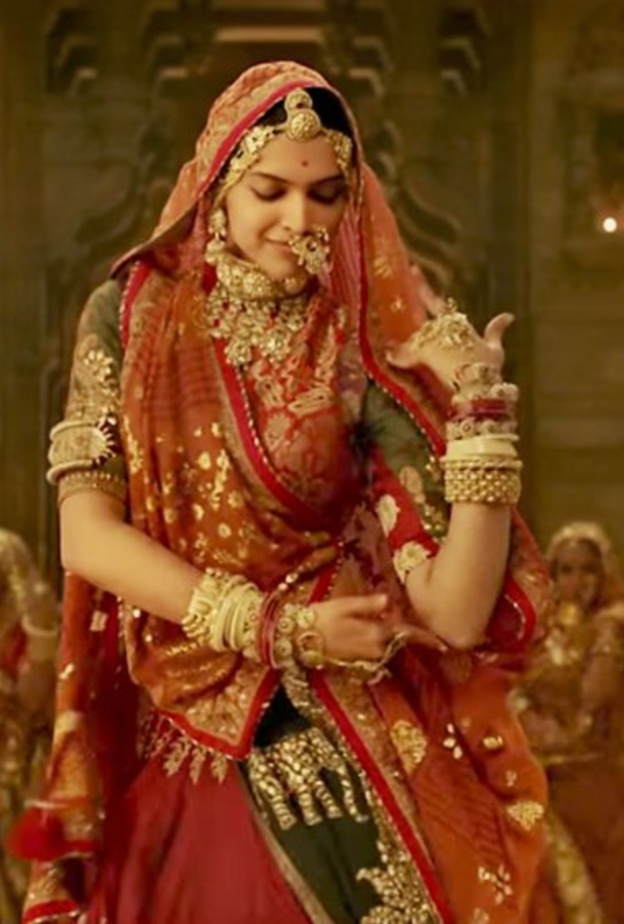 تهديدات علنية وجوائز مالية لقتل ديبيكا بادوكون