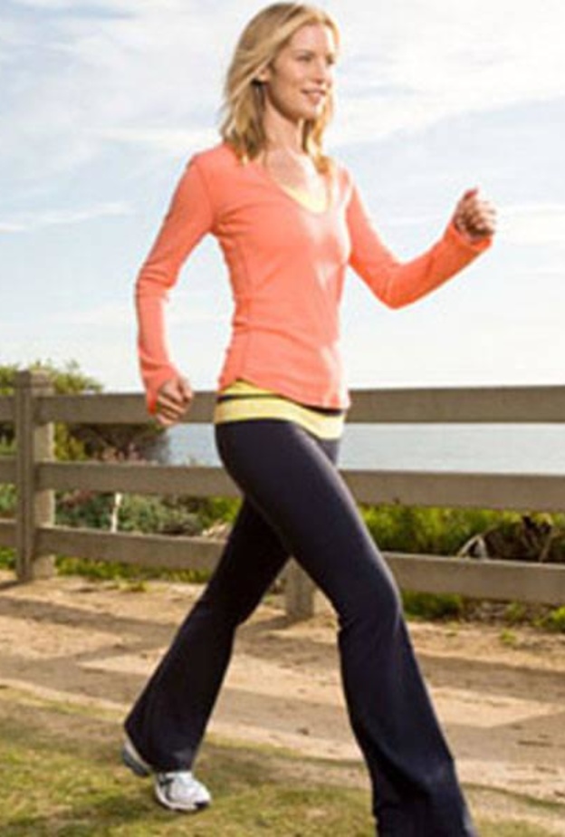 يساعد المشي في الحفاظ على الوزن المثالي