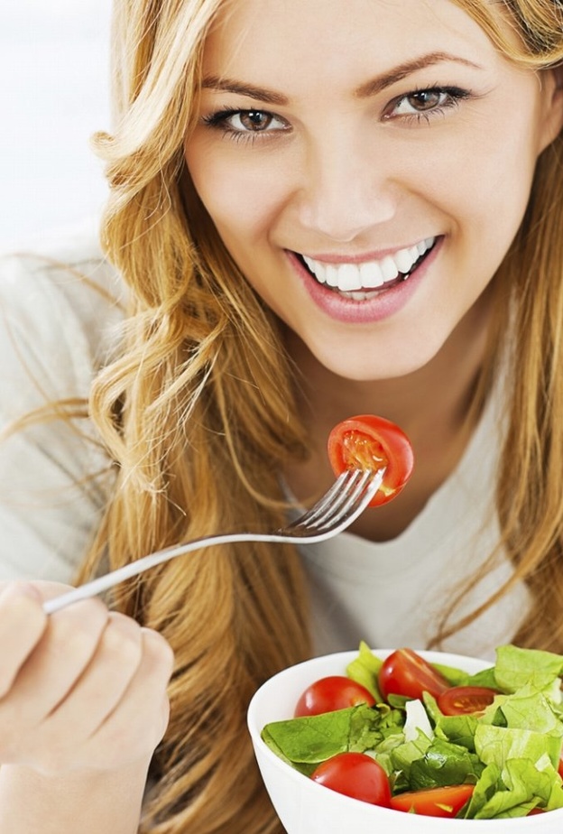 قومي بالتنويع بين تمارين الكارديو و تمارين القوة الاخرى