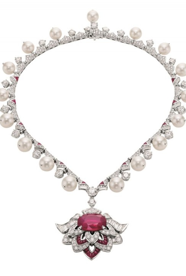 عقد من نيراف موديNirav Modi