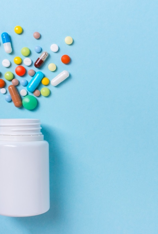 تحذير اماراتي من صرف مضادات حيوية بدون وصفة طبية