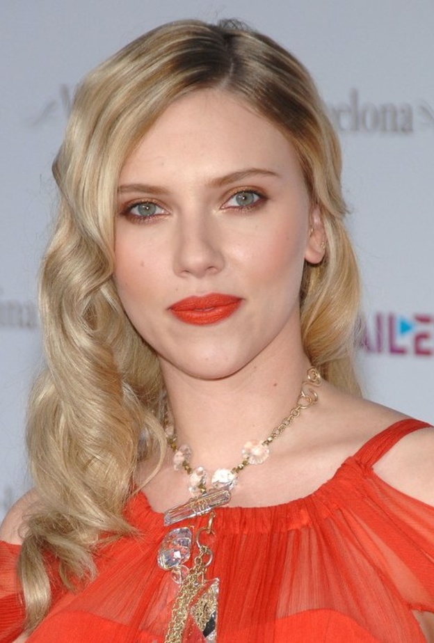 تسريحات شعر سكارليت حوهانسون