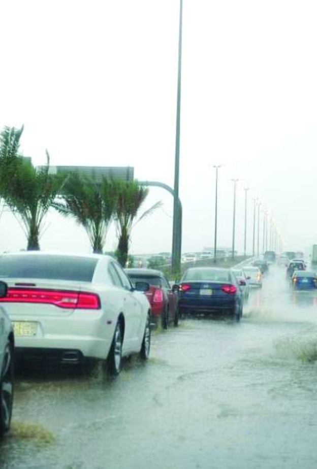 جانب من الأمطار التي هطلت اليوم على العاصمة السعودية الرياض