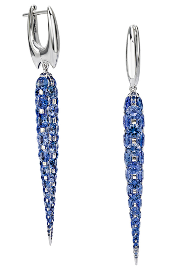 أقراط ياقوت أزرق والماس