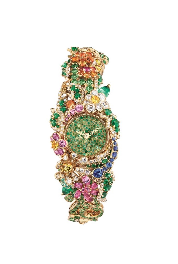 من اليمين .. ساعة شوميه ساعة ديور ساعة بياجيه ساعة فان كليف أند آربلز