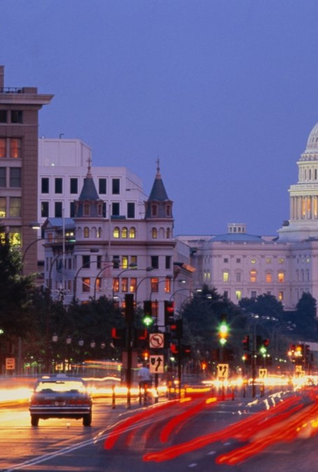 السفير صاحب السمو الملكي الأمير خالد بن سلمان بن عبدالعزيز