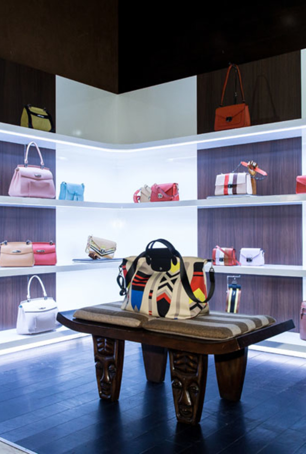 صممت لونشان Longchamp مجموعة صيفية راقية وملفتة للنظر للسيدة العصرية