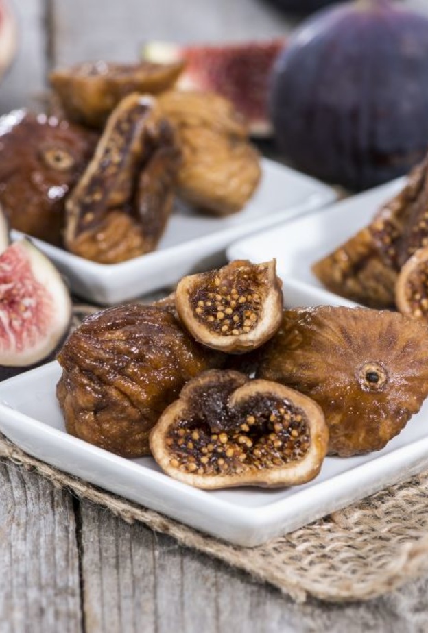 يقلل الكوليسترول ويخلص الجسم من الفضلات والسموم