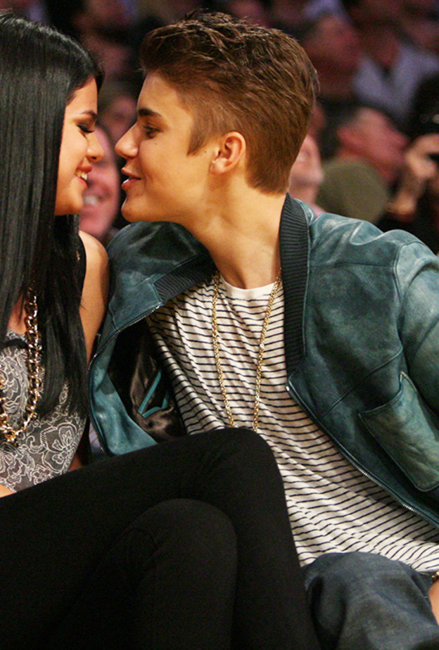 سيلينا جوميز تغّير جاستن بيبر من النقيض إلى النقيض.. ؟