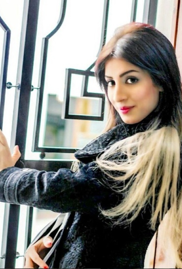 خطوبة سهيلة بن لشهب