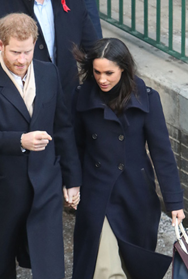 ميجان ماركل تتلقى التهاني بماسبة خطبتها