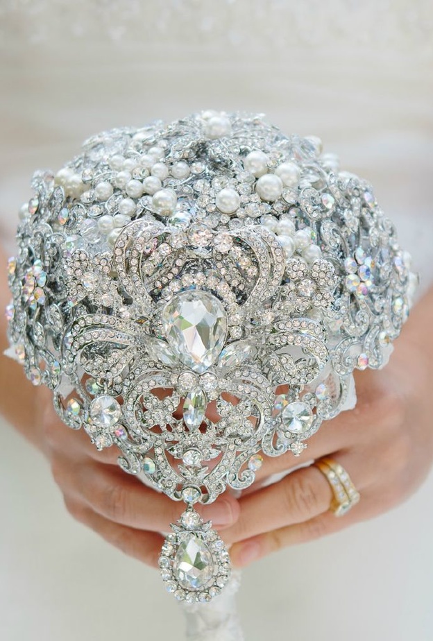 بوكيه من الكريستال مميزة