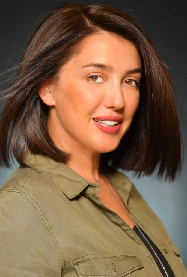 هكذا كانت إطلالة كندا بالشعر الطويل