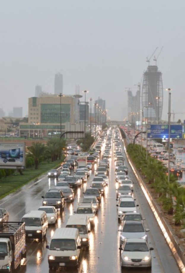 جانب من الأمطار التي هطلت على الرياض الاسبوع الماضي