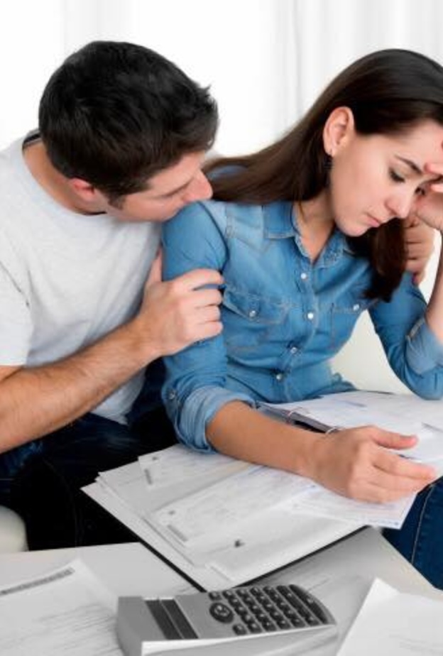 كيفية التعامل مع المرأة متقلبة المزاج