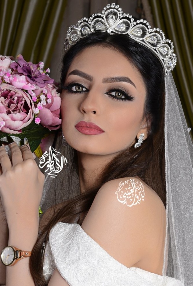 تصوير عروس بكاميرا المصورة السعودية نجاح خوجة 