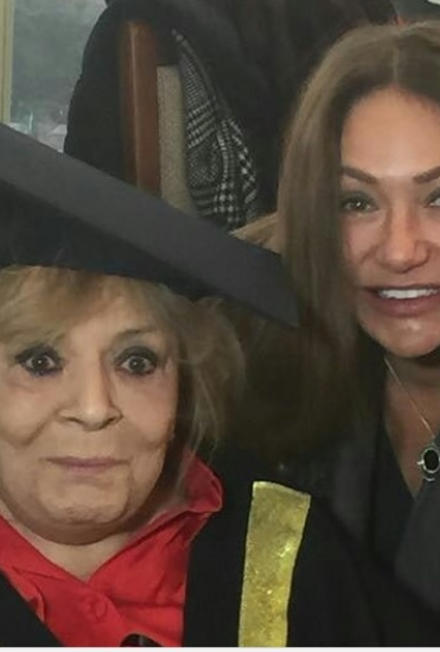 ليلى علوي وناديا لطفي