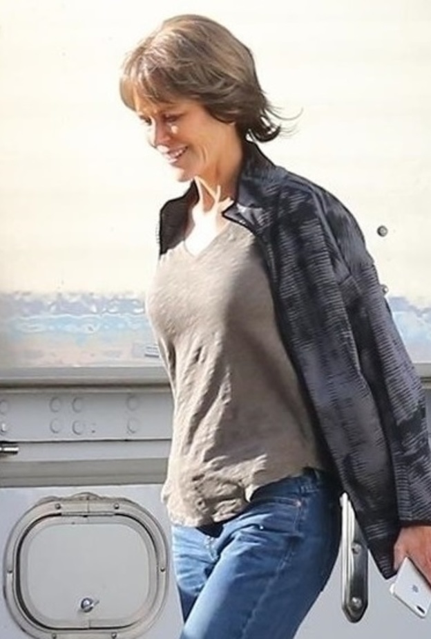 نيكول كيدمان في أغرب لوك لها على الإطلاق..  " مدمرة " ؟!