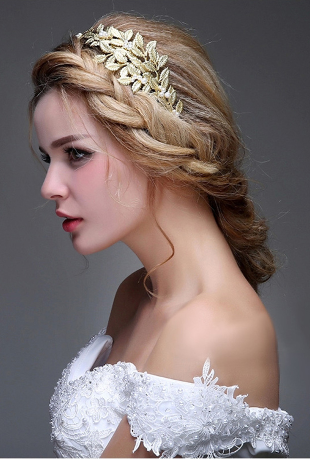 اكسسوارات الشعر الروماني موضة