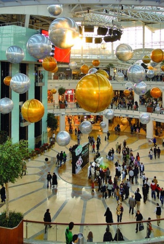 من مركز Palladium