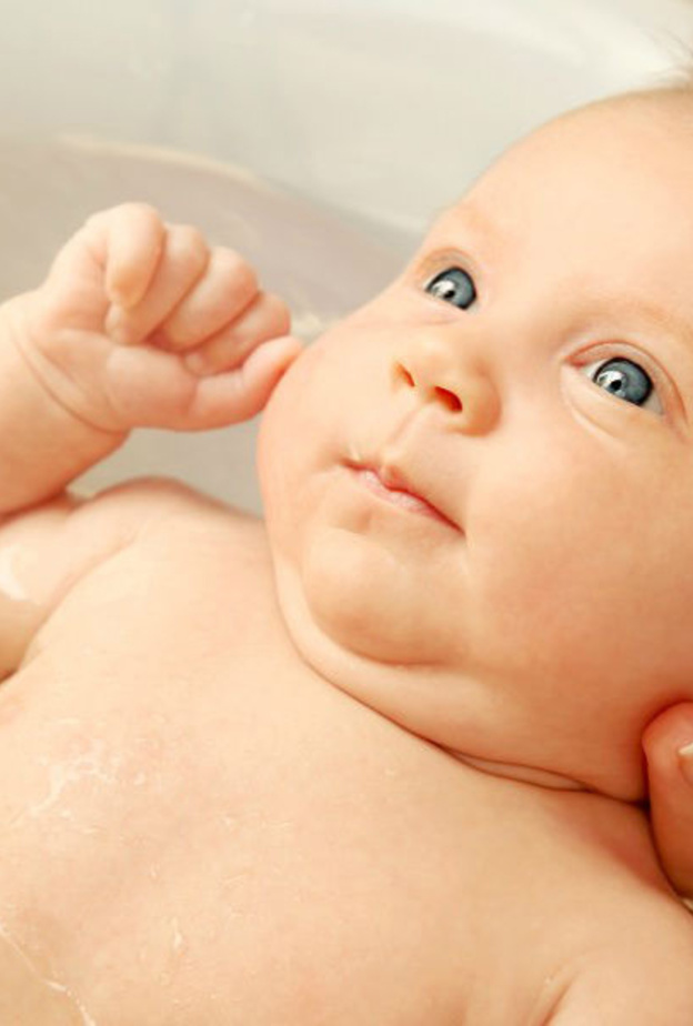 تعدد اسباب حساسية الجلد للأطفال الرضع