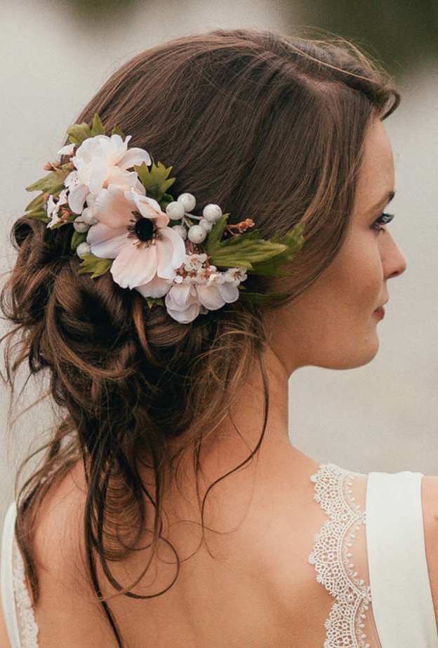 فيلر الشعر يجعل التسريحات كثيفة