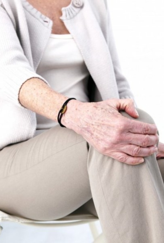 التقدم في السن يسبب خشونة الركبة