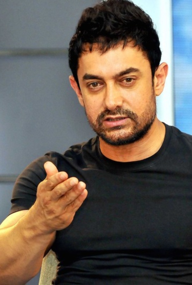 عامر خان يعلق على اتهامات التحرش الجنسي