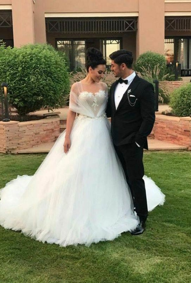 سانيد وزوجها