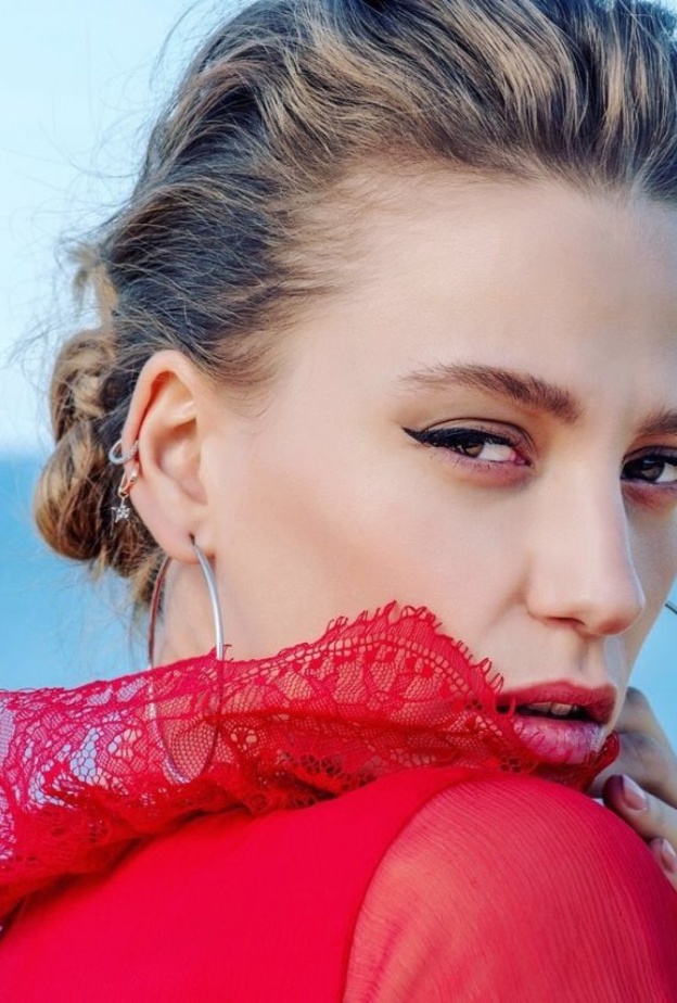 سيريناي ساريكايا