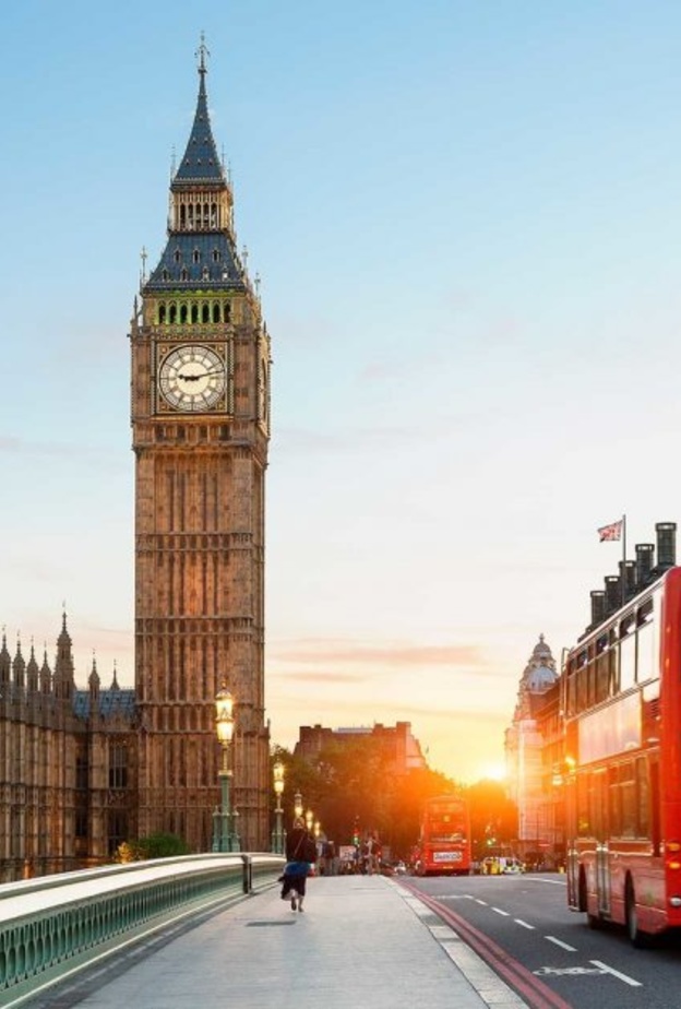 الملحقية توضح للمبتعثين في بريطانيا أهم الارشادات القانونية