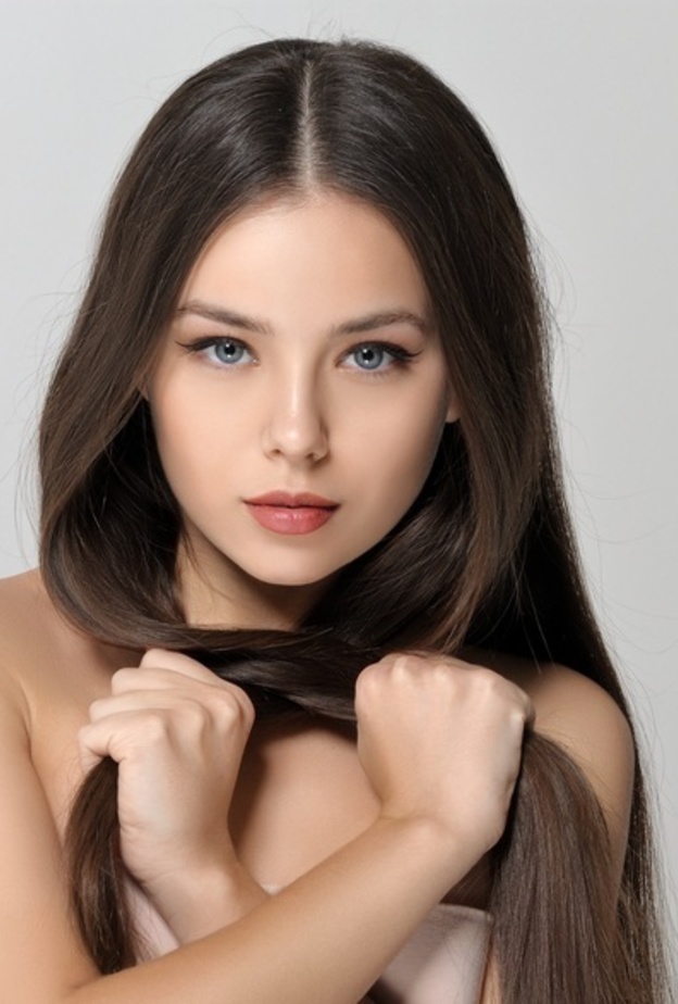 استخدمي وصفات الليمون للشعر الخفيف