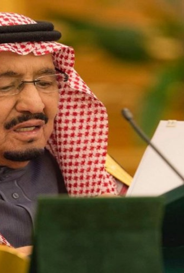 الملك سلمان يوقع اعتماد أكبر ميزانية في تاريخ السعودية