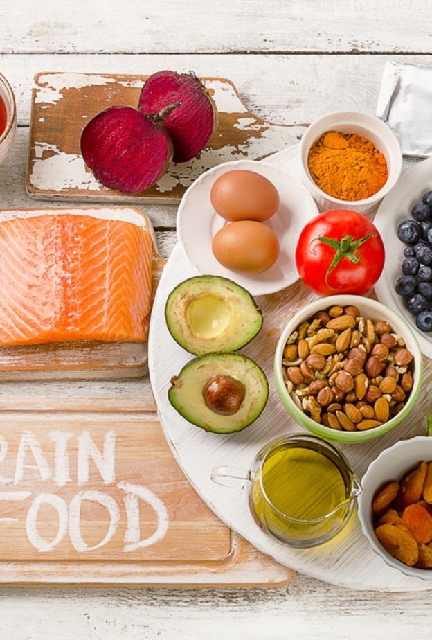 افضل الاطعمة للحفاظ على صحة الدماغ