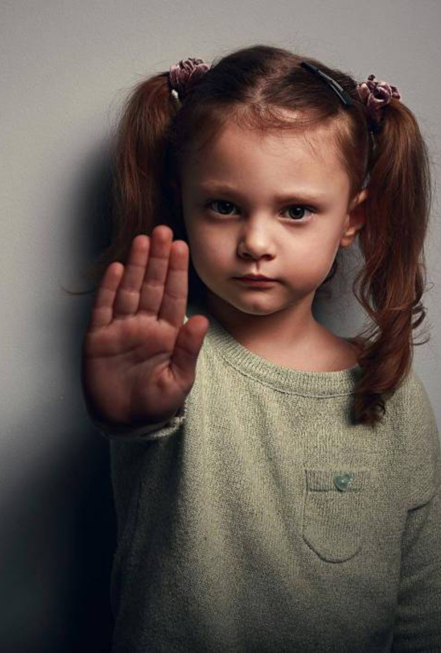 من المهم تعليم الاطفال حماية أنفسهم