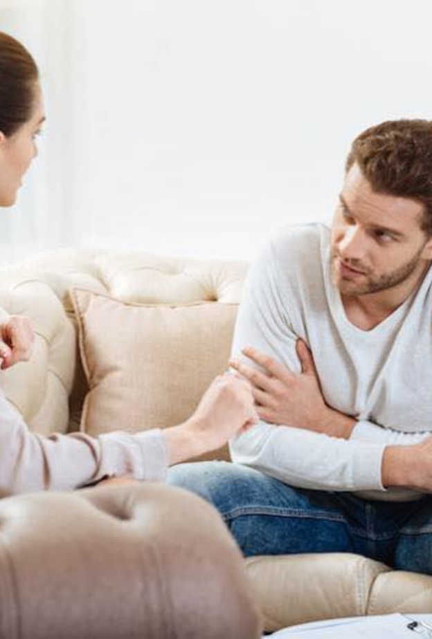 كيفية التعامل مع الزوج الذي يفشي الاسرار