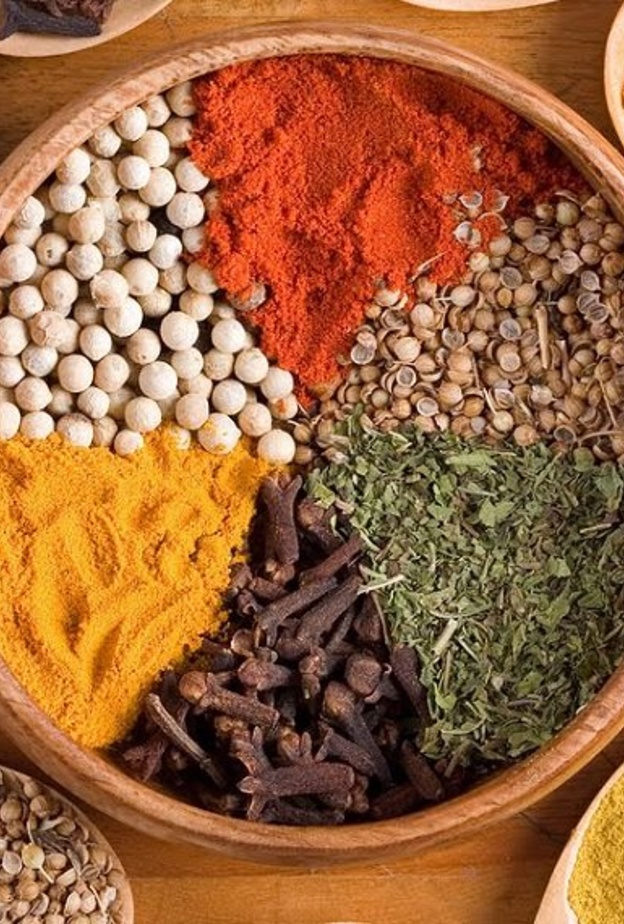فوائد التوابل والبهارات على الصحة