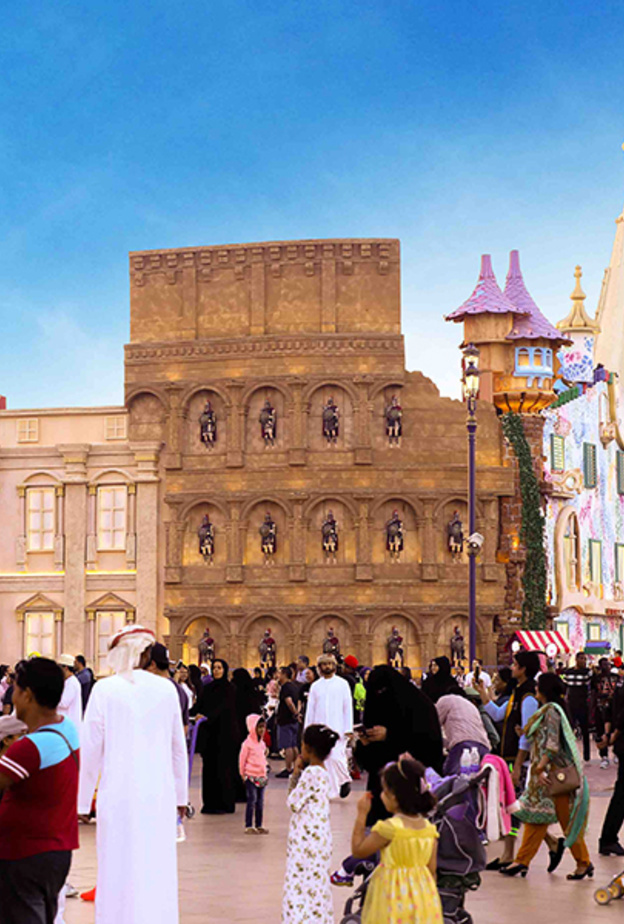 القرية العالمية تستقبل ضيوفها مبكراً أيام الجمعة خلال مهرجان دبي للتسوق 2018