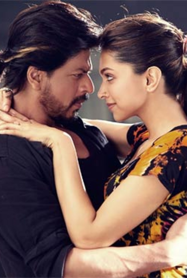 شاروخان يتصدر قائمة الرجال و و ديبيكا بادوكون قائمة النساء