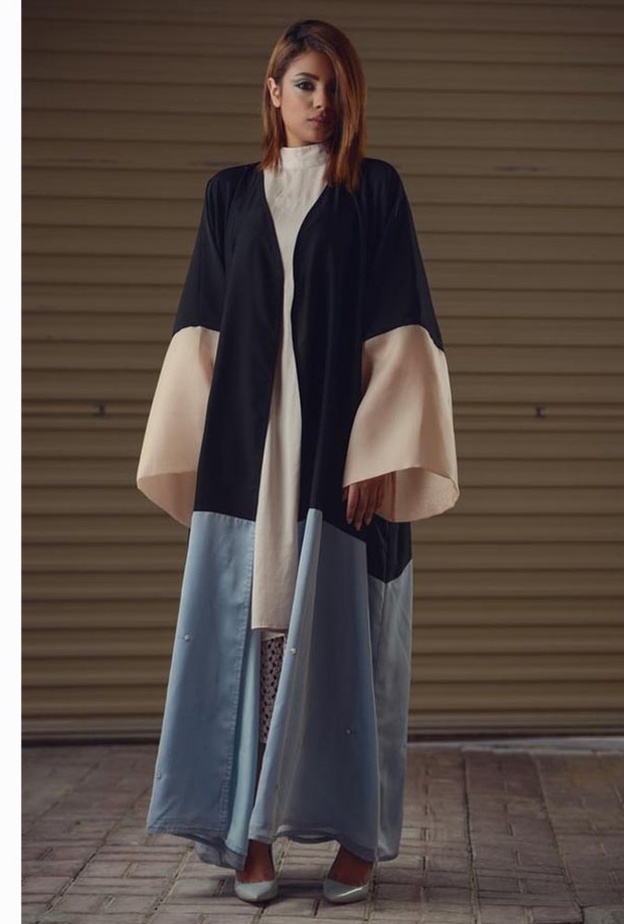 أجمل تصاميم العبايات الشبابية والجذابة