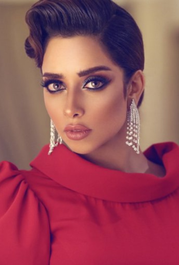 صبغات الشعر الاشعر بأسلوب بلقيس