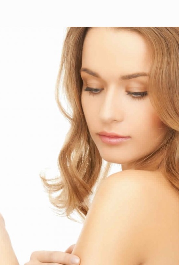 كريمات الترطيب ضرورية لجسم لامع وناعم