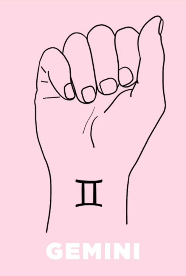 يتمتع بطاقة كبيرة ونشاط، فلا يعرف الملل كما يحبّ السفر والتنقل