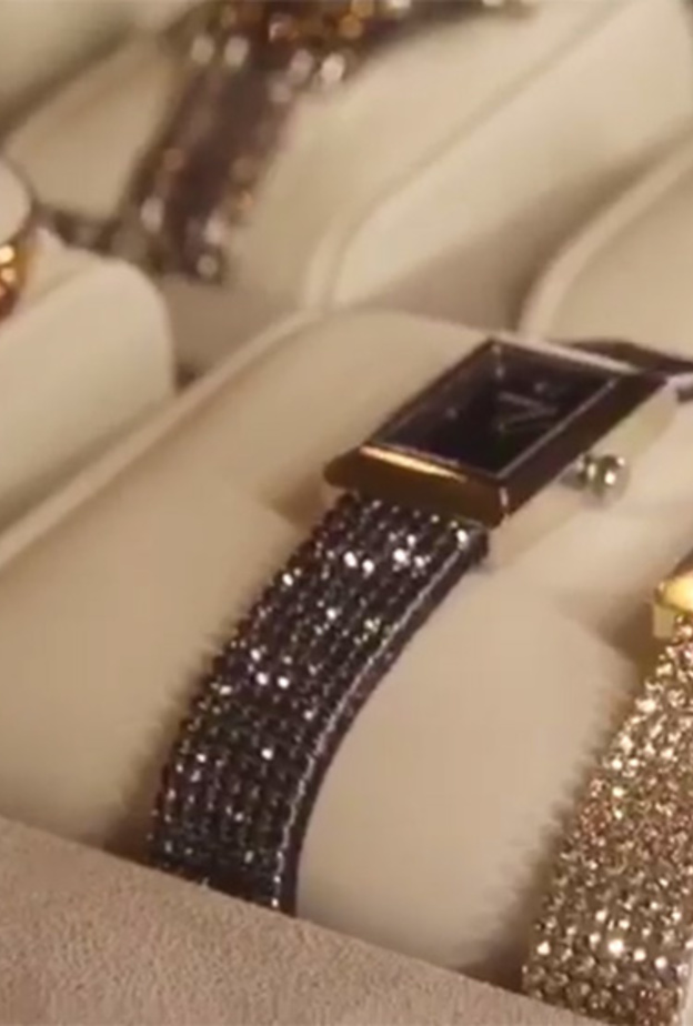  Swarovski تُطلق مجموعة احتفالية في السعودية بالتعاون مع سوسن القاضي