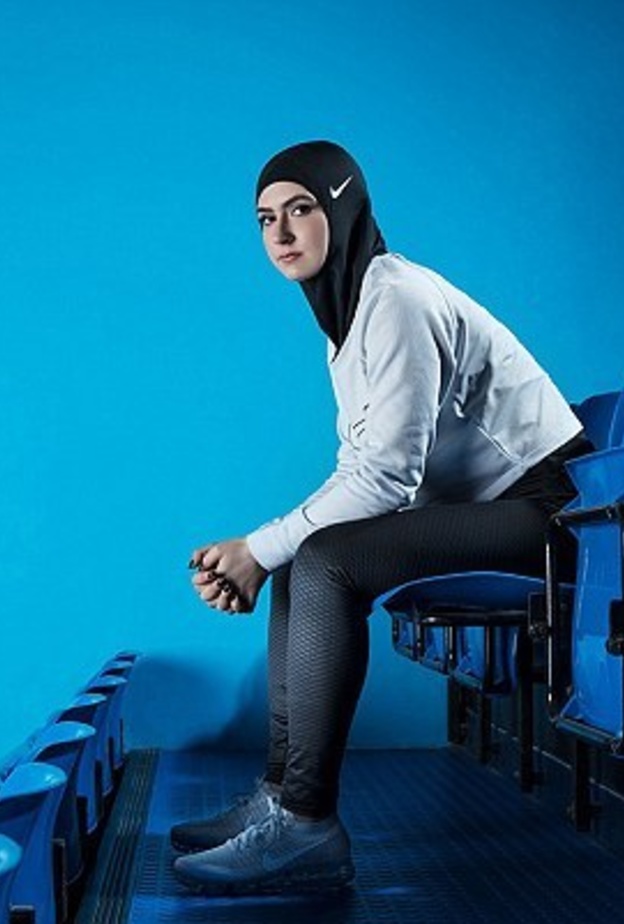 يتضمن المعرض عرض أزياء للملبوسات الرياضية
