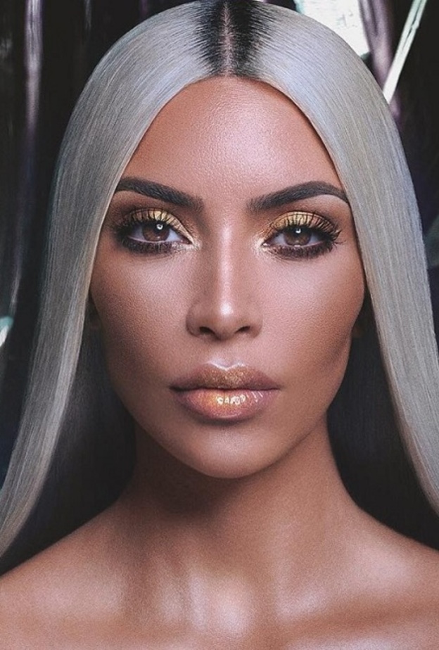 كيم كارداشيان الوان شعر