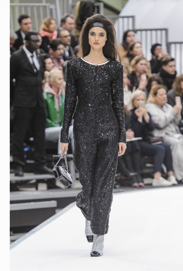 الجمبسوت الرّاقي والنّاعم للمحجبات