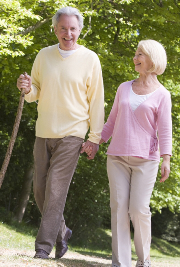 قلة خروج كبار السن من المنزل تضر بالصحة